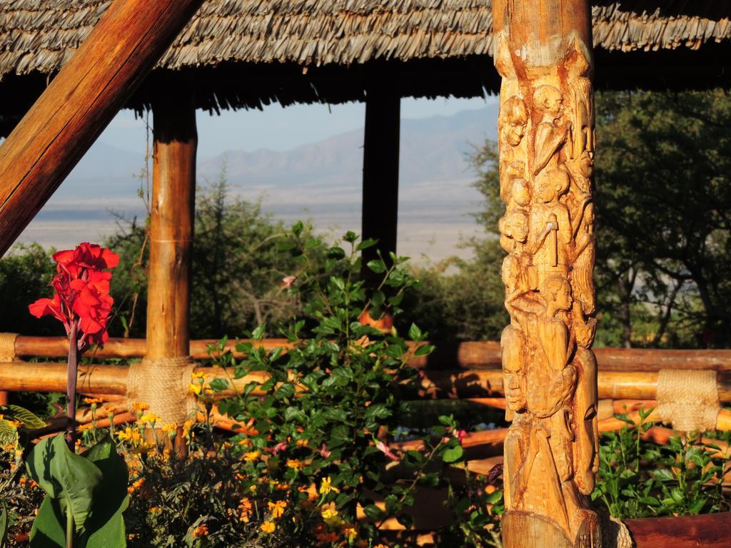 African Sunrise Lodge And Campsite Mto wa Mbu Eksteriør billede